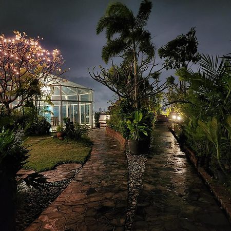 Bansabai Hostelling International Bangkok Zewnętrze zdjęcie