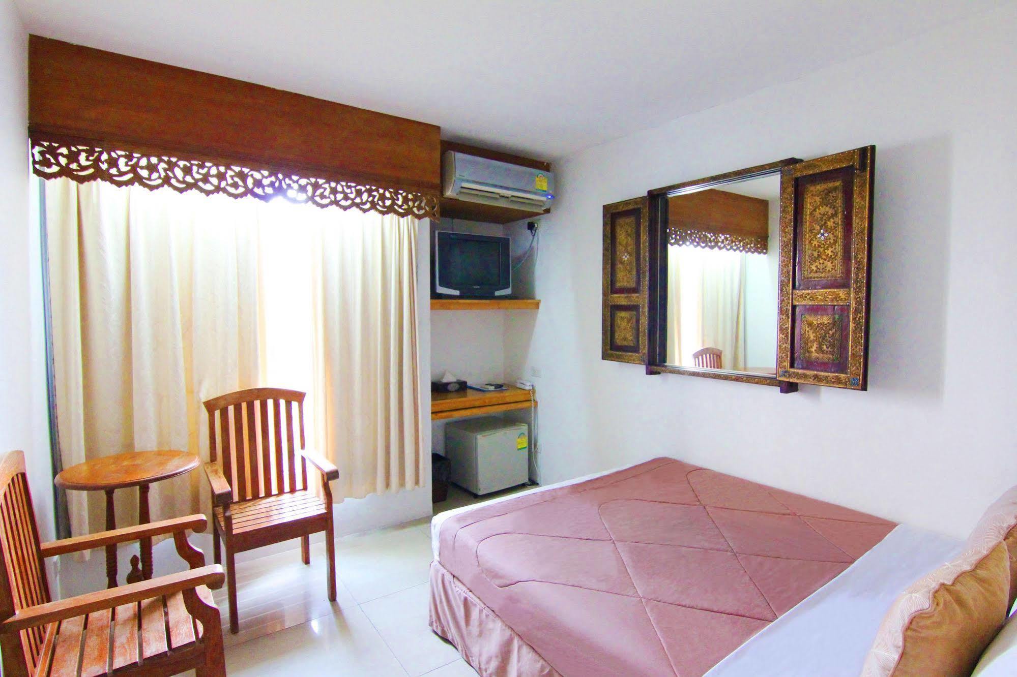 Bansabai Hostelling International Bangkok Zewnętrze zdjęcie